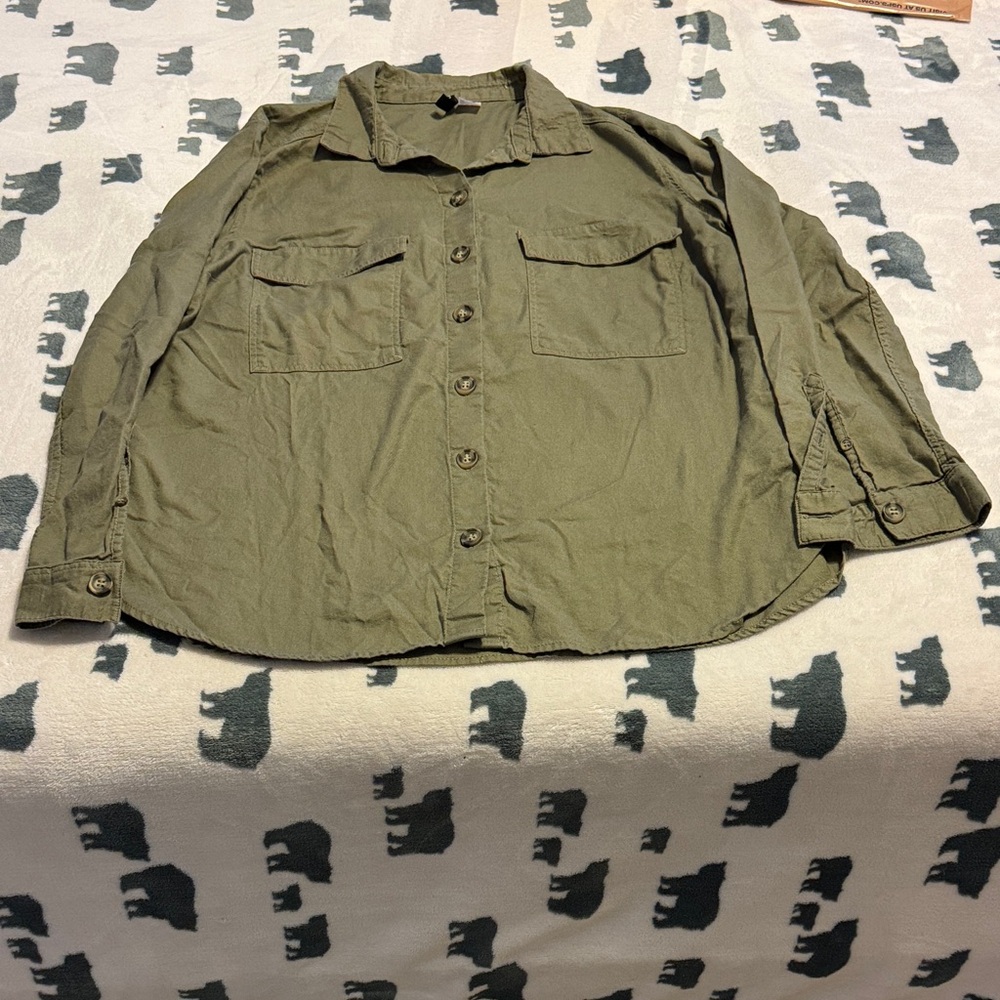 Woman’s H&M divided Olive Green Button-Up Jacket